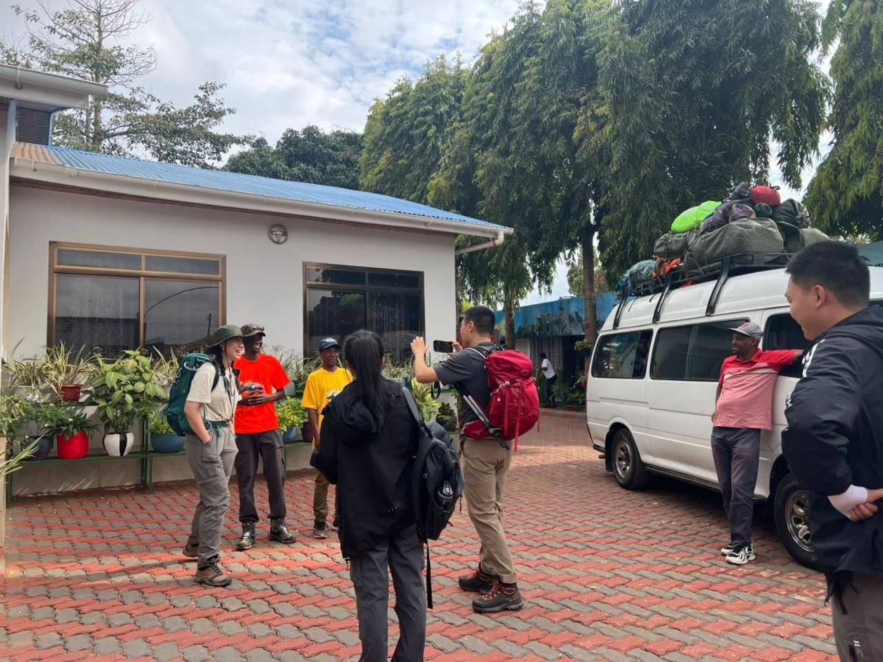 Kilimanjaro Trekcity Hostel Моші Екстер'єр фото